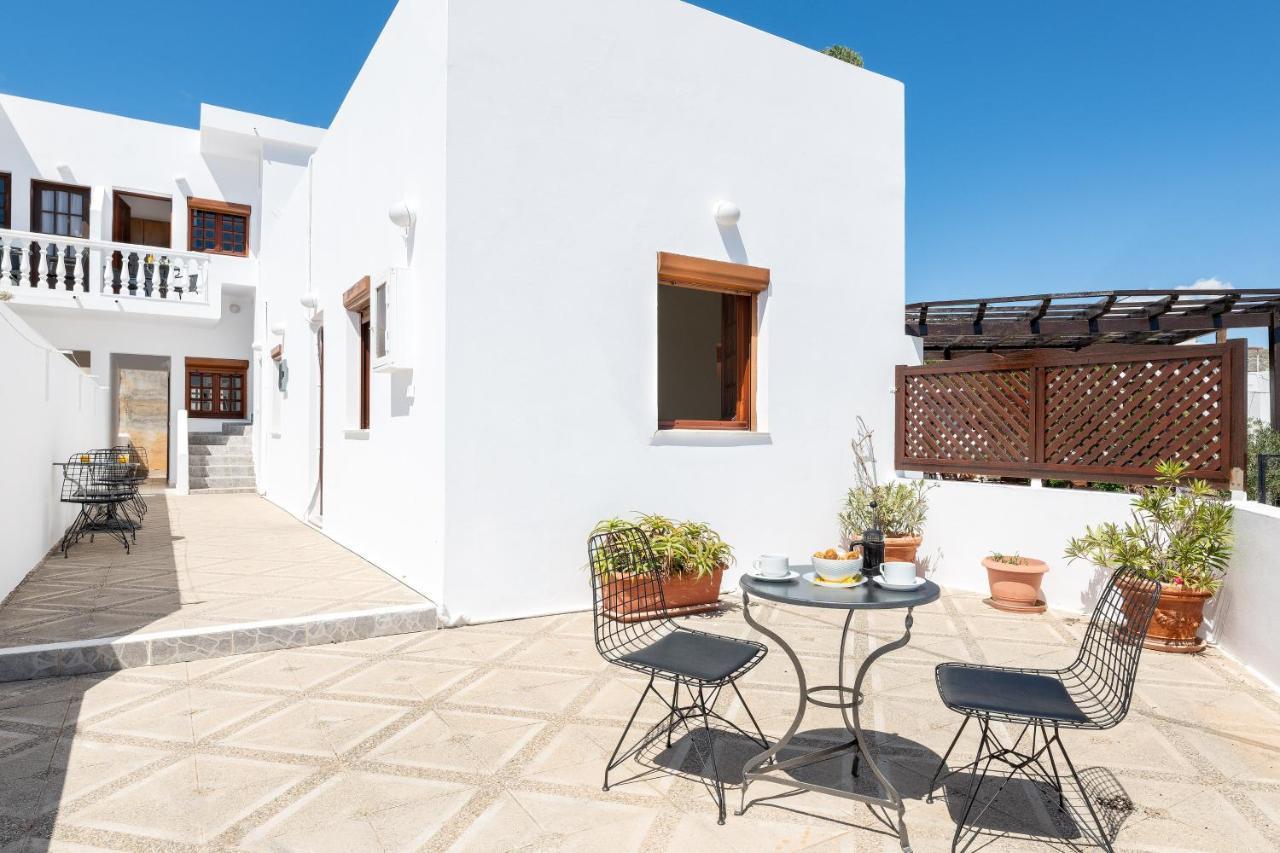 Flora Studios Lindos  Exterior photo